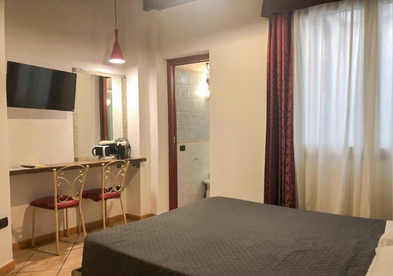 Sardinia Domus Bed & Breakfast Cagliari Bagian luar foto